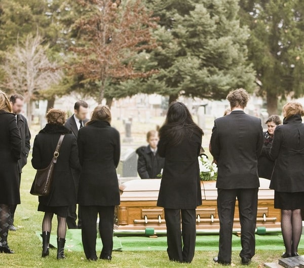 Funerale economico senza cerimonia funebre